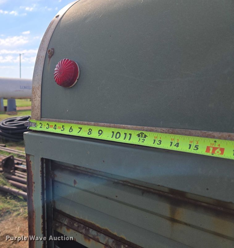 image for item EU3815 1993 W-W Trailer Manufacturers livestock trailer