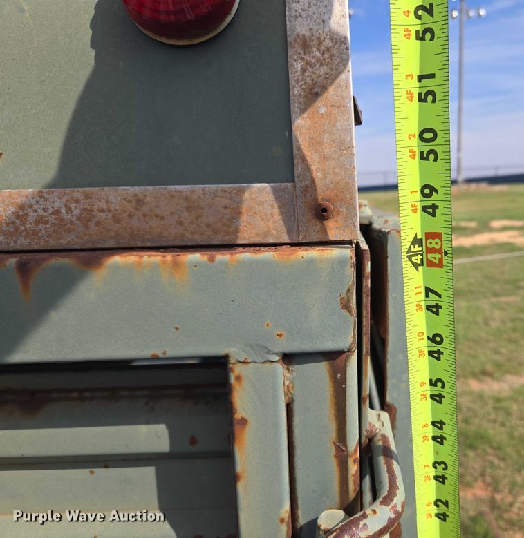 image for item EU3815 1993 W-W Trailer Manufacturers livestock trailer