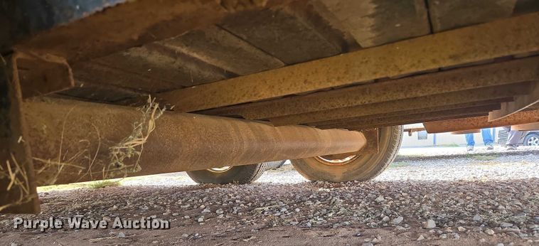 image for item EU3815 1993 W-W Trailer Manufacturers livestock trailer