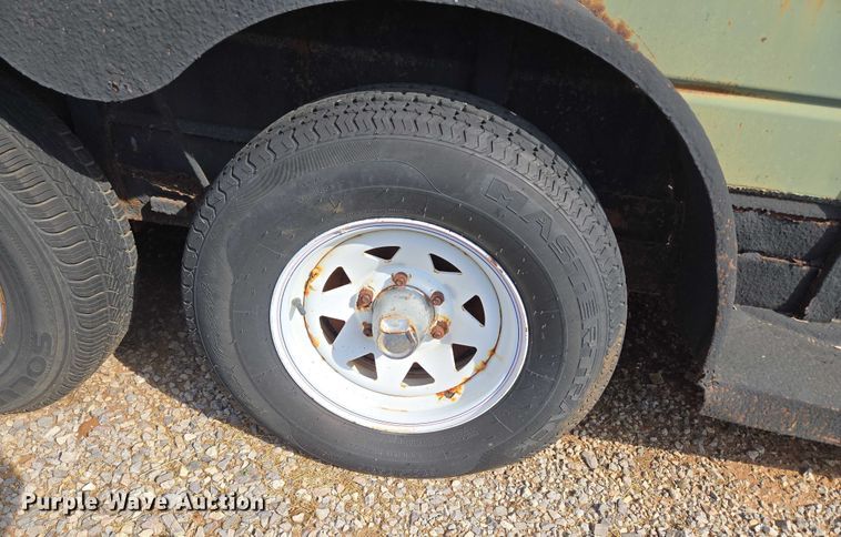 image for item EU3815 1993 W-W Trailer Manufacturers livestock trailer