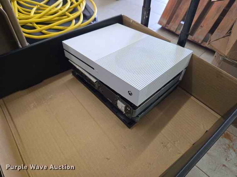 image for item EU3818 Electronics