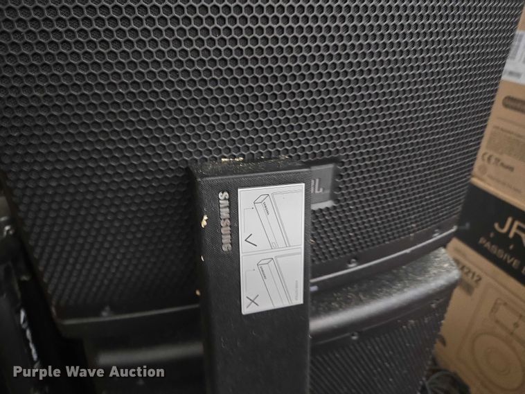 image for item EU3821 Music equipment