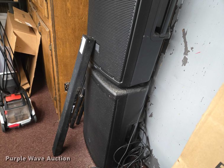 image for item EU3821 Music equipment