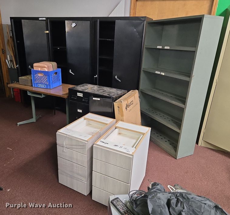 image for item EU3824 Furniture