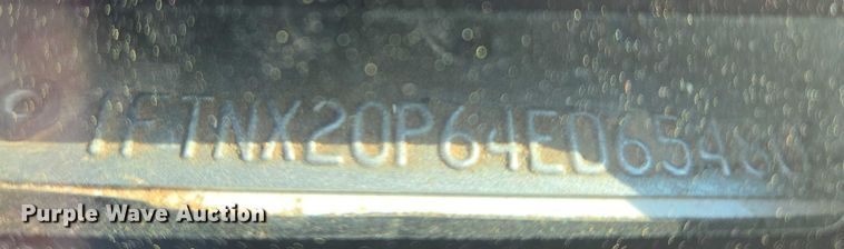 image for item EU3834 2004 Ford F250 Super Duty utility bed pickup truck