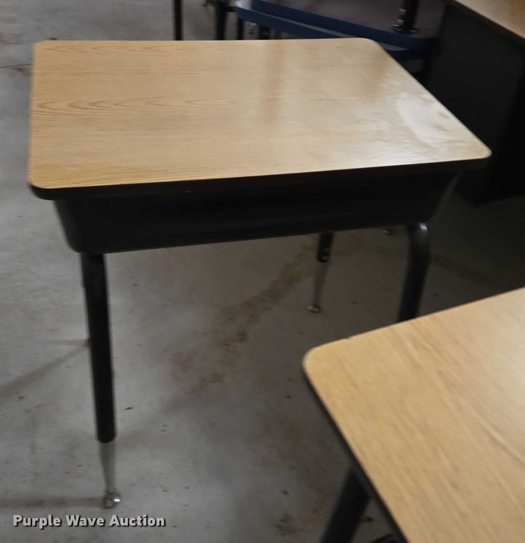 image for item EU3836 Furniture