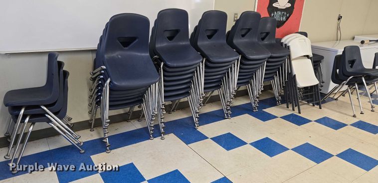 image for item EU3836 Furniture