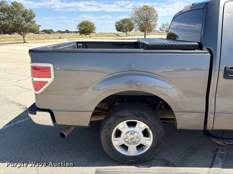 image for item EU4682 2011 Ford F150 SuperCrew pickup truck