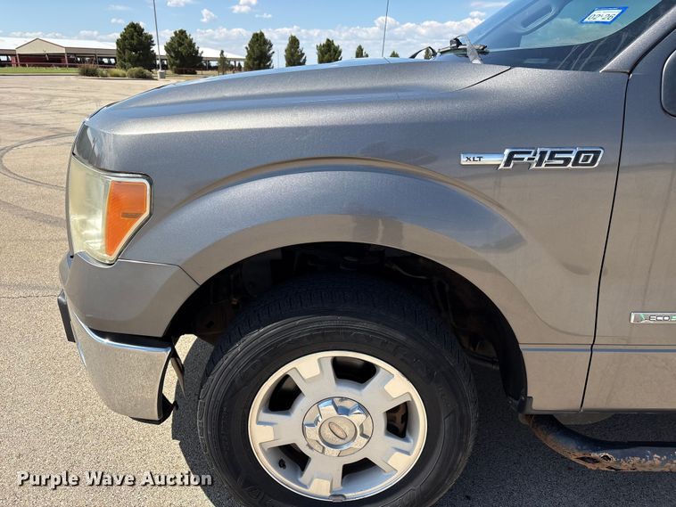 image for item EU4682 2011 Ford F150 SuperCrew pickup truck