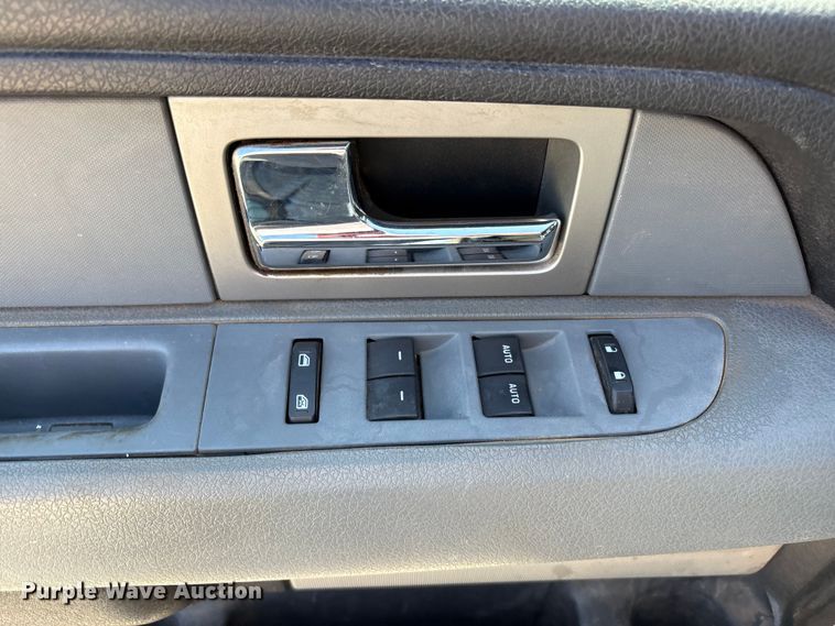 image for item EU4682 2011 Ford F150 SuperCrew pickup truck