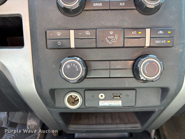 image for item EU4682 2011 Ford F150 SuperCrew pickup truck