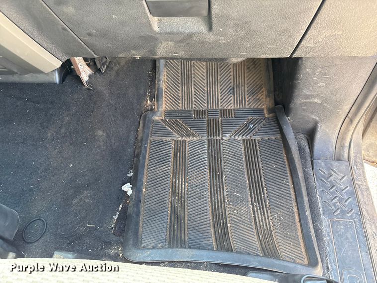 image for item EU4682 2011 Ford F150 SuperCrew pickup truck