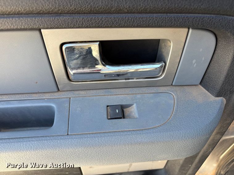 image for item EU4682 2011 Ford F150 SuperCrew pickup truck