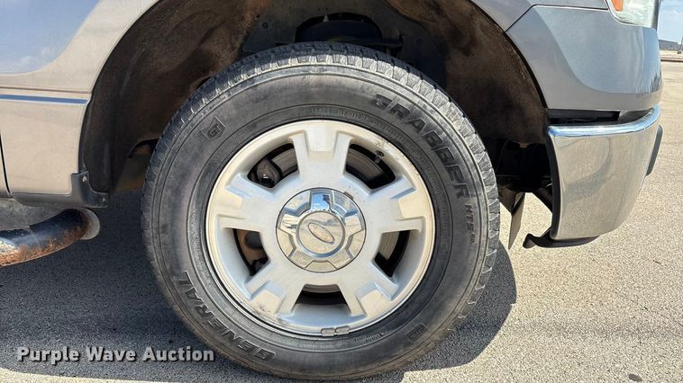 image for item EU4682 2011 Ford F150 SuperCrew pickup truck