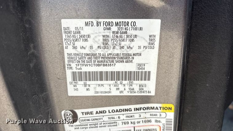 image for item EU4682 2011 Ford F150 SuperCrew pickup truck