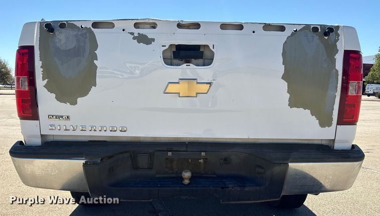 image for item EU4683 2011 Chevrolet Silverado 1500 pickup truck