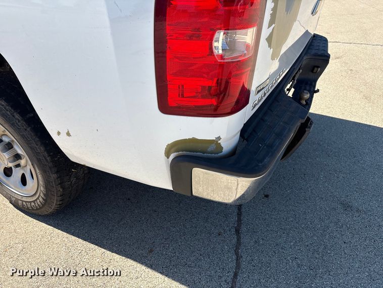 image for item EU4683 2011 Chevrolet Silverado 1500 pickup truck