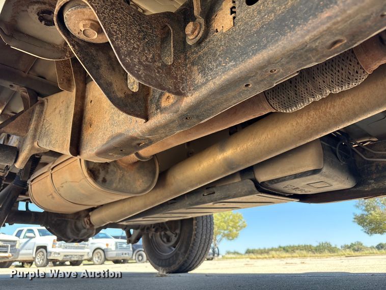 image for item EU4683 2011 Chevrolet Silverado 1500 pickup truck