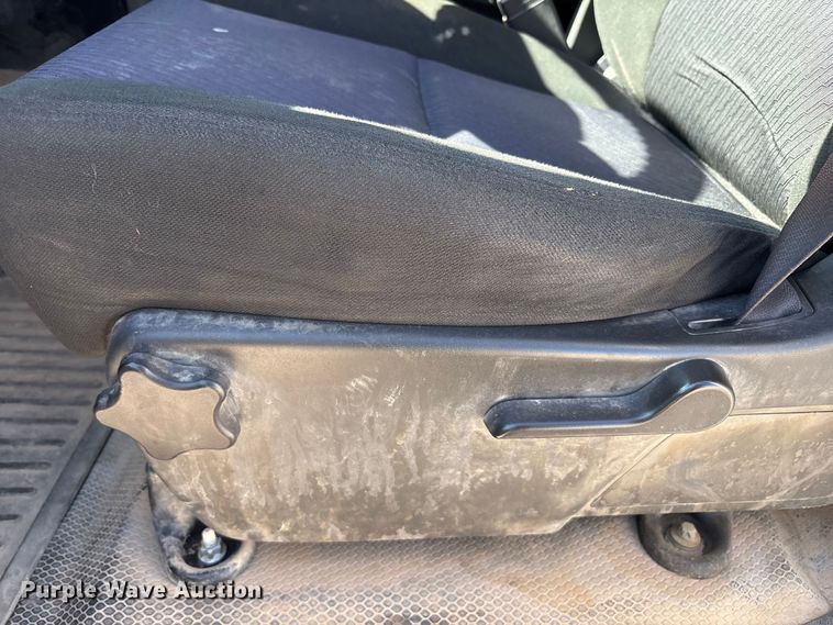 image for item EU4683 2011 Chevrolet Silverado 1500 pickup truck