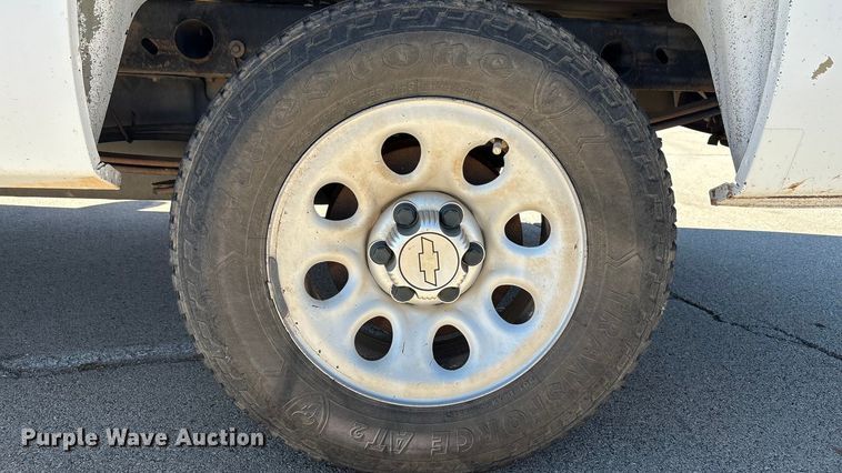 image for item EU4683 2011 Chevrolet Silverado 1500 pickup truck