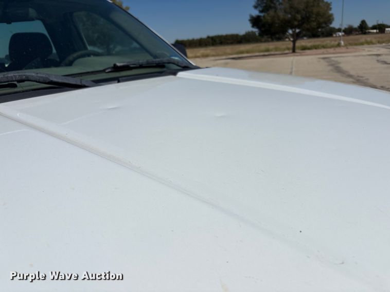 image for item EU4684 2011 Chevrolet Silverado 1500 pickup truck