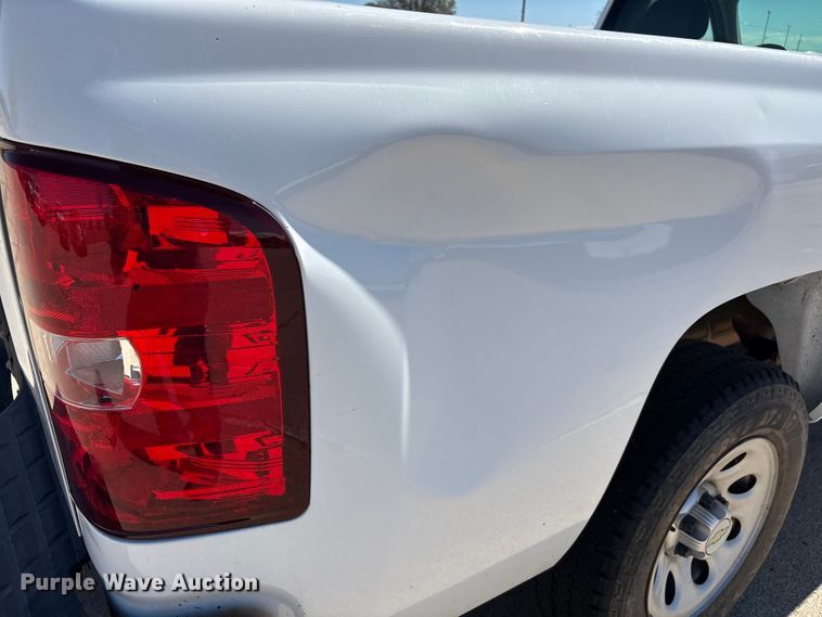 image for item EU4684 2011 Chevrolet Silverado 1500 pickup truck