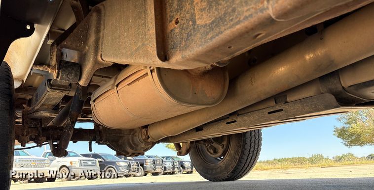 image for item EU4684 2011 Chevrolet Silverado 1500 pickup truck