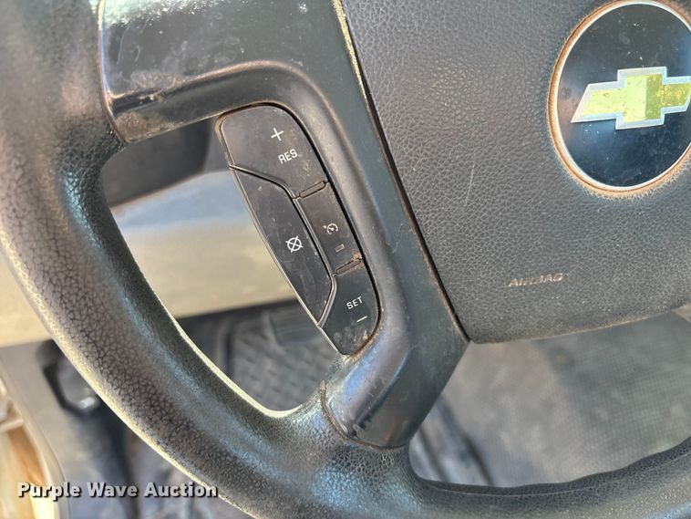 image for item EU4684 2011 Chevrolet Silverado 1500 pickup truck