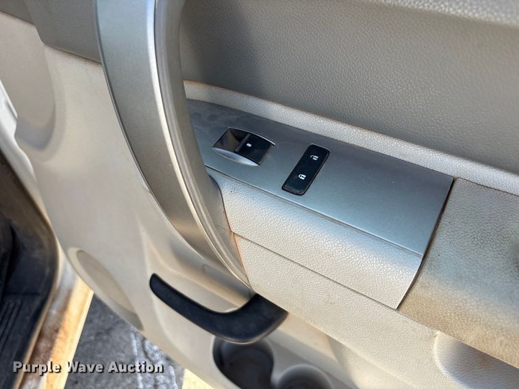 image for item EU4684 2011 Chevrolet Silverado 1500 pickup truck