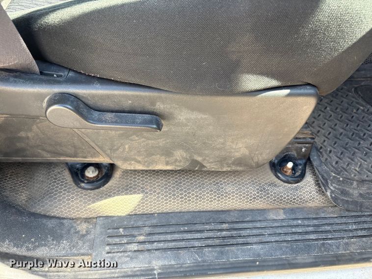 image for item EU4684 2011 Chevrolet Silverado 1500 pickup truck