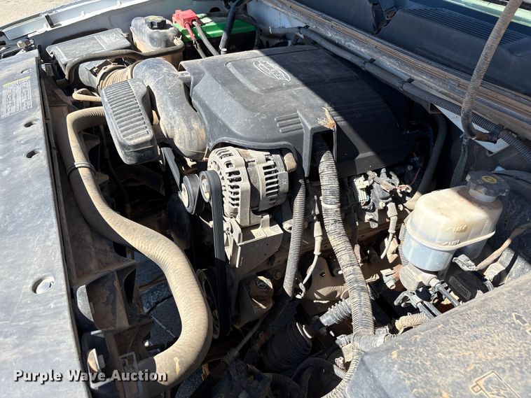 image for item EU4684 2011 Chevrolet Silverado 1500 pickup truck