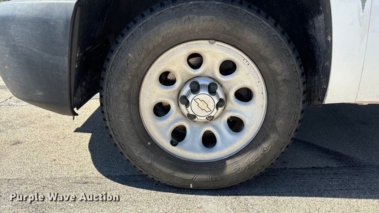 image for item EU4684 2011 Chevrolet Silverado 1500 pickup truck