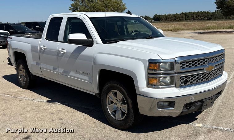 image for item EU4685 2015 Chevrolet Silverado 1500 Double Cab pickup truck