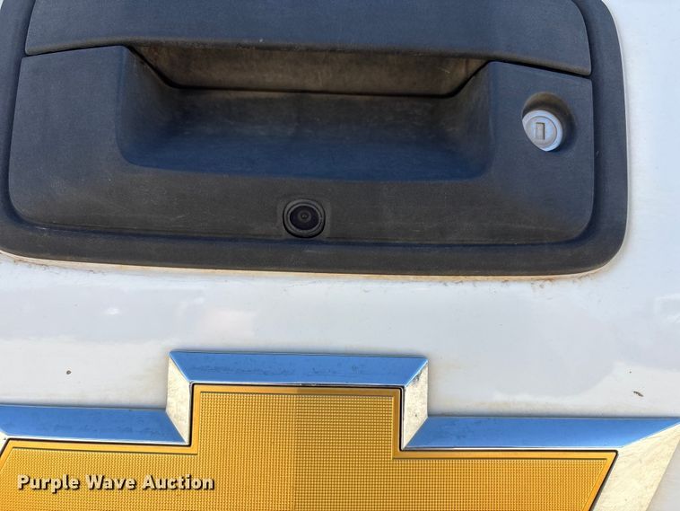 image for item EU4685 2015 Chevrolet Silverado 1500 Double Cab pickup truck