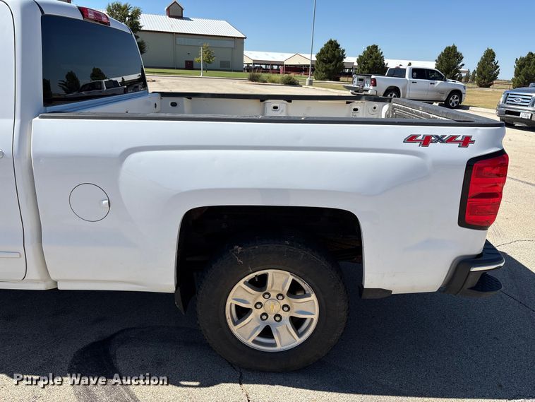 image for item EU4685 2015 Chevrolet Silverado 1500 Double Cab pickup truck