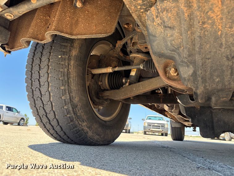 image for item EU4685 2015 Chevrolet Silverado 1500 Double Cab pickup truck