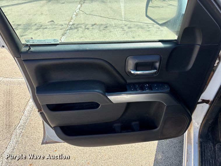 image for item EU4685 2015 Chevrolet Silverado 1500 Double Cab pickup truck