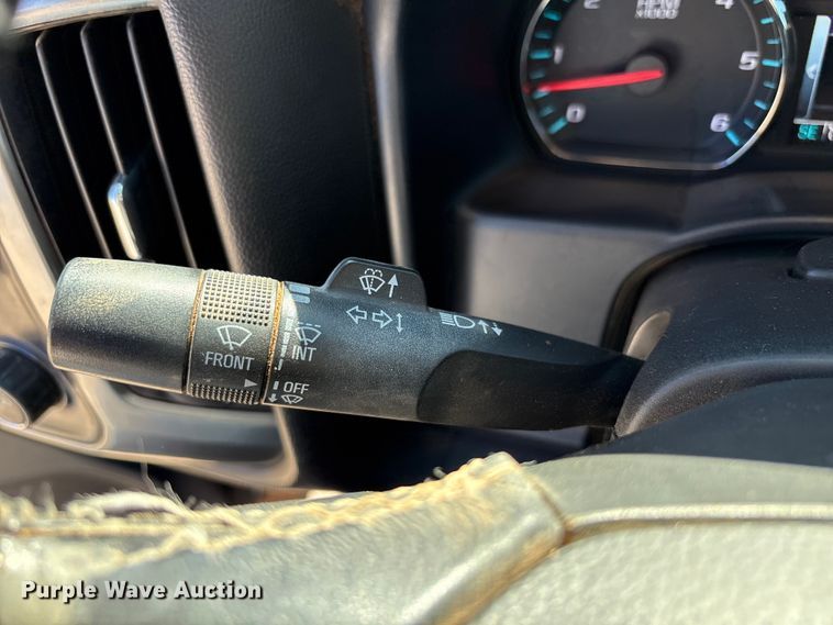 image for item EU4685 2015 Chevrolet Silverado 1500 Double Cab pickup truck