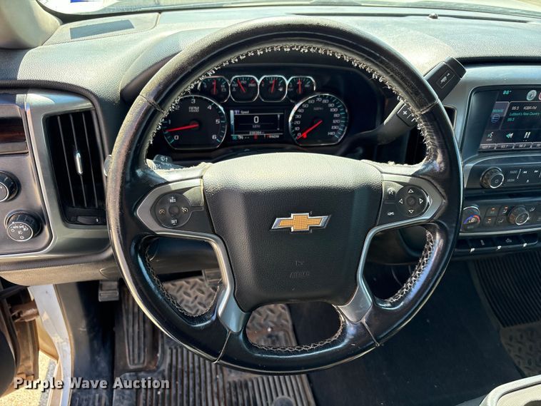 image for item EU4685 2015 Chevrolet Silverado 1500 Double Cab pickup truck