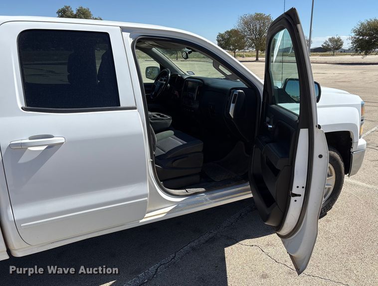 image for item EU4685 2015 Chevrolet Silverado 1500 Double Cab pickup truck