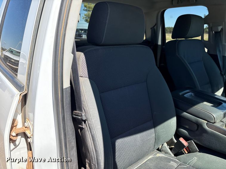 image for item EU4685 2015 Chevrolet Silverado 1500 Double Cab pickup truck