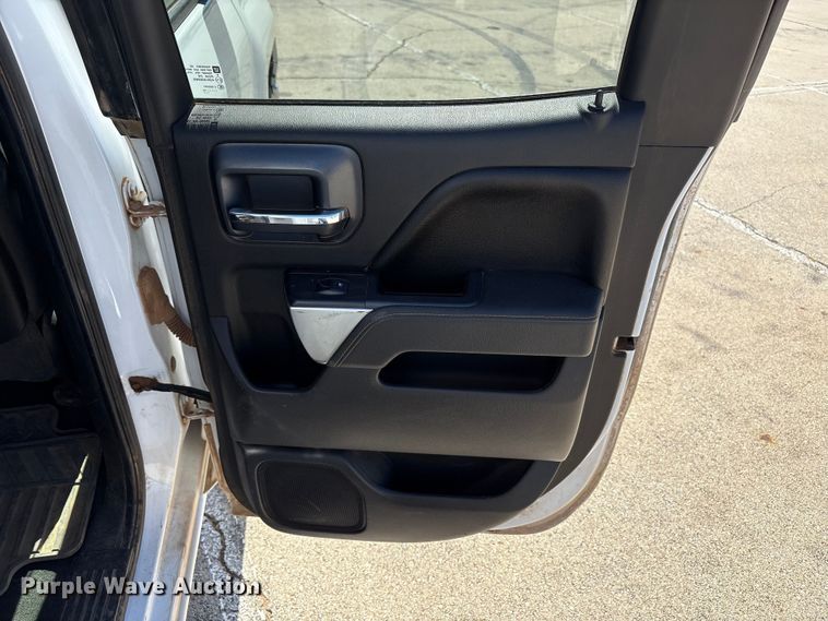 image for item EU4685 2015 Chevrolet Silverado 1500 Double Cab pickup truck