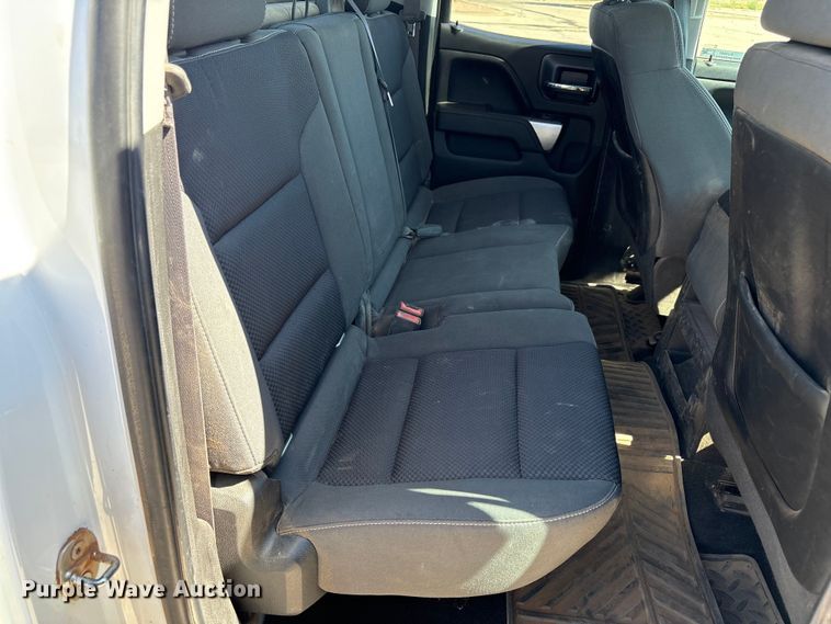 image for item EU4685 2015 Chevrolet Silverado 1500 Double Cab pickup truck