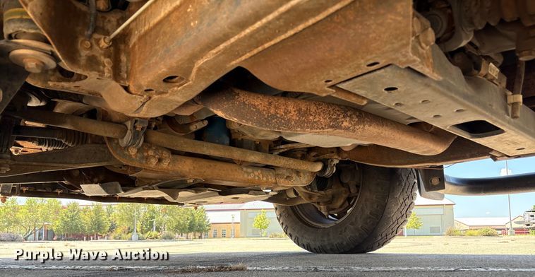 image for item EU4688 2015 Chevrolet Silverado 1500 Crew Cab pickup truck