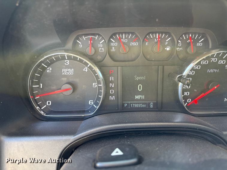 image for item EU4688 2015 Chevrolet Silverado 1500 Crew Cab pickup truck