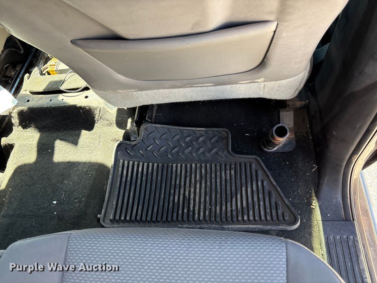 image for item EU4688 2015 Chevrolet Silverado 1500 Crew Cab pickup truck