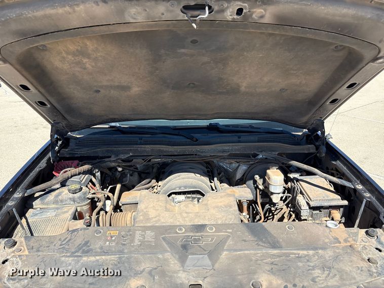 image for item EU4688 2015 Chevrolet Silverado 1500 Crew Cab pickup truck