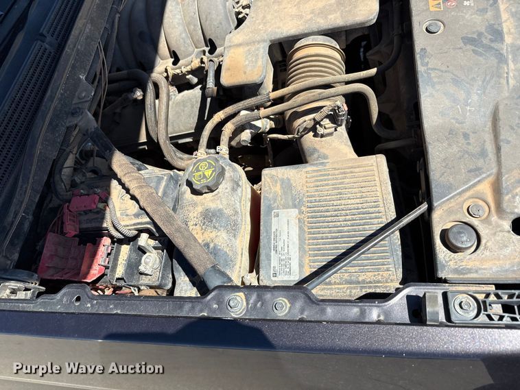 image for item EU4688 2015 Chevrolet Silverado 1500 Crew Cab pickup truck