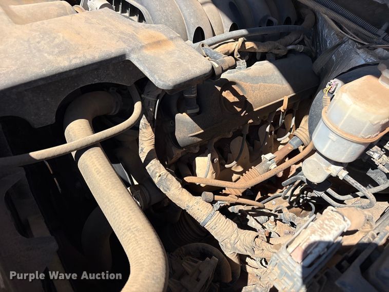 image for item EU4688 2015 Chevrolet Silverado 1500 Crew Cab pickup truck