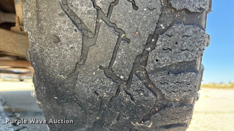 image for item EU4688 2015 Chevrolet Silverado 1500 Crew Cab pickup truck